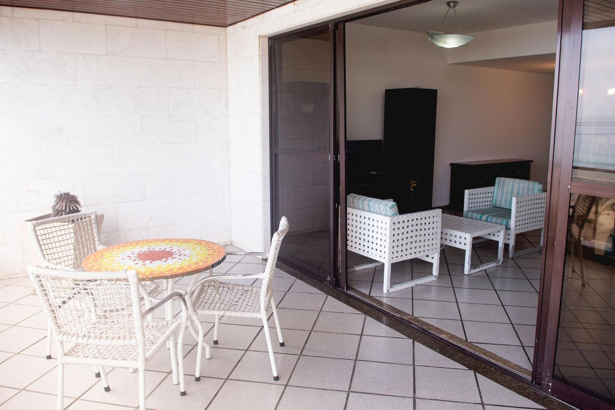 Lindo E Bem Localizado 3 Quartos De Frente P/ Mar - Do - Cf06 Cabo Frío