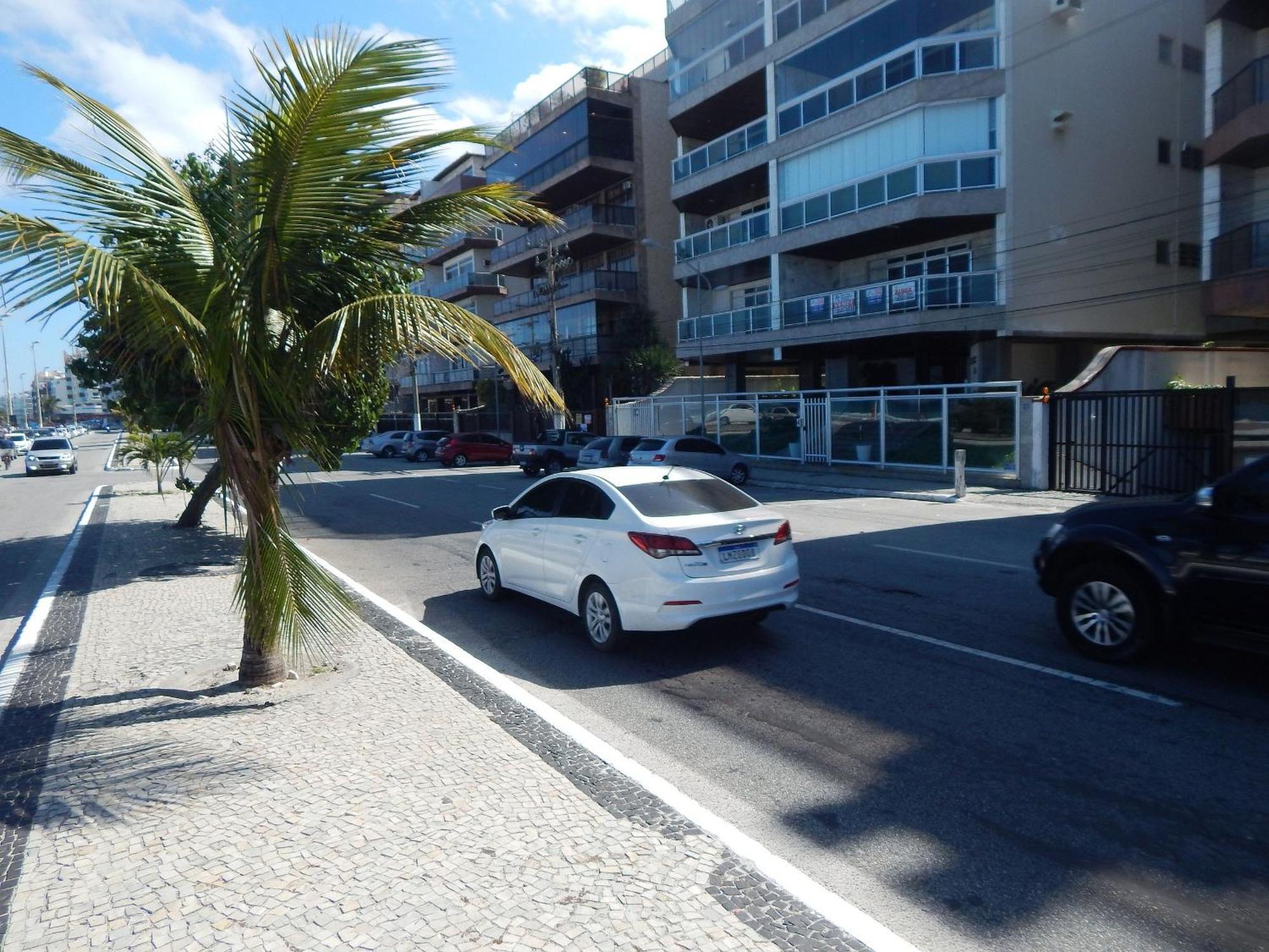 Lindo E Bem Localizado 3 Quartos De Frente P/ Mar - Do - Cf06 Cabo Frio